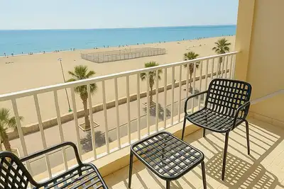 Image de Appartement T2 avec balcon, face mer, tout confort