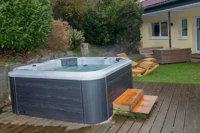 Image de Beautiful vacation home Lichtflut in Schwarzenberg with pool and sauna