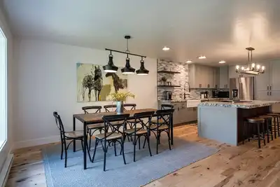 Image de Remodeled home 5 min to ski + central Ketchum
