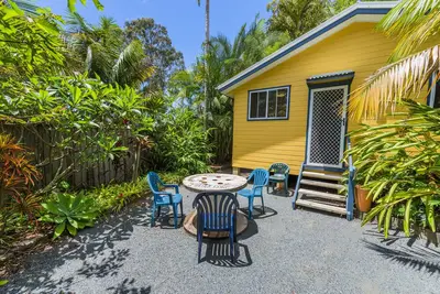 Image de Safety Beach Ocean Bungalows