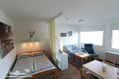 Image de 48 Ferienwohnung \"ostseewind\" App. 54-109