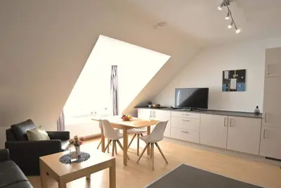 Image de 56 Ferienwohnung im Fritz-bleyl-weg 14 Dg Links