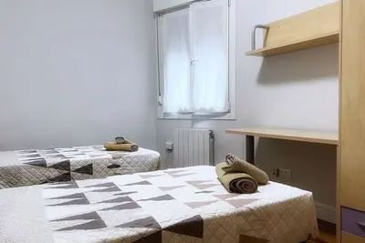 Image de Central and spacious apartment with wifi