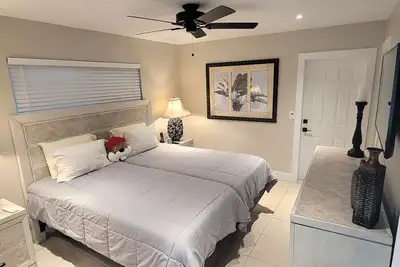 Image de Delray Beach - Short Drive to Atlantic Ave and the Beaches.