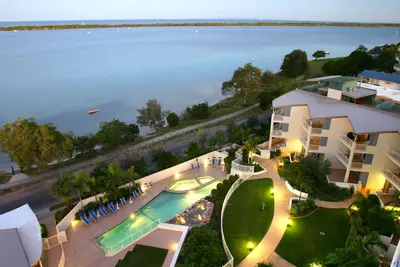 Image de Moorings Beach Resort