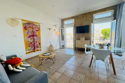 Terrasse du Port -Appartement 2 chambres avec vue sur le canal