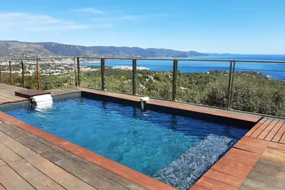Image de Gaou - Villa Oneiros, Paisible, Avec Piscine & vue mer