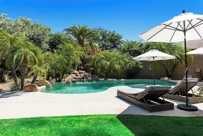 Image de Oasis in the Desert - Scottsdale Luxury Retreat, Golf, Pool, and Spa.