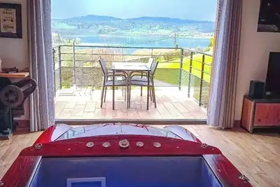 Image de Loft insolite avec jacuzzi privatif et vue lac