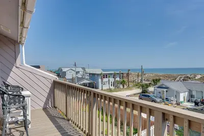 Image de Fernandina Beach Vacation Rental: Steps to Beach!
