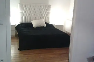 Image de Newly renovated apartment near the Hofburg