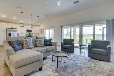 Image de Home in The Villages w\/ Pool Access