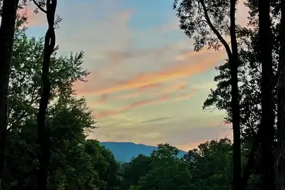 Image de Cozy Camper Blue Ridge Mountains Mountain View 1. 5 mi from Lake Chatuge!