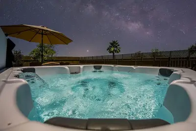 Image de Chateau Maravilla -3br- Luxury Hidden Oasis