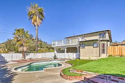 Image de Mtn-View Home < 1 Mi to Lake Elsinore!