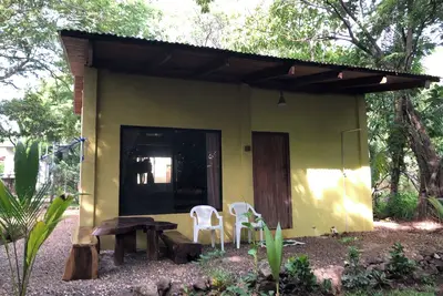 Image de Classic jungle cabin minutes from the beach surrounded by beautiful nature