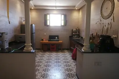 Image de Stylish & Spacious Apartment for Rent