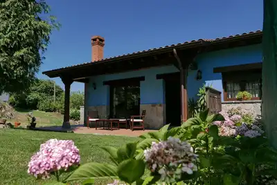 Image de Cottage in an idyllic setting, 5 minutes from the beach