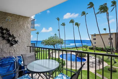 Image de Kanai a Nalu 314 - Modern, Renovated, Oceanfront Condo, Breathtaking Views, Ac!