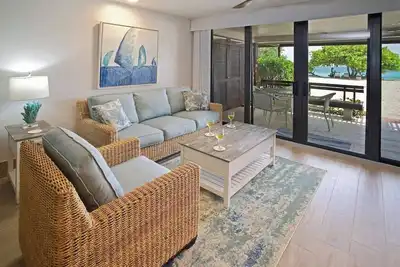 Image de New Beach Level Walkout Condo, Sapphire Beach