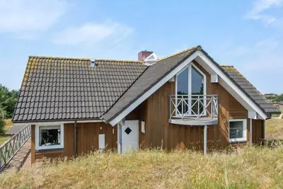 Image de \"Falk\" - 500m from the sea by Interhome