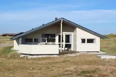 Image de \"Stian\" - 200m from the sea by Interhome