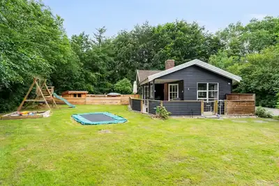 Image de \"Helghi\" - 30km from the sea by Interhome