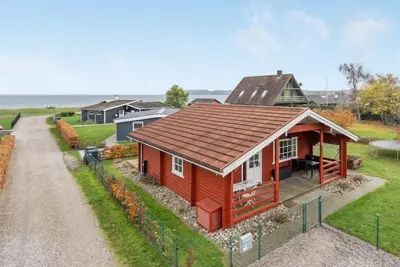 Image de \"Baldo\" - 100m from the sea by Interhome
