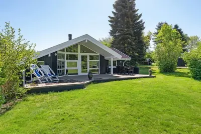 Image de \"Bole\" - 400m from the sea by Interhome