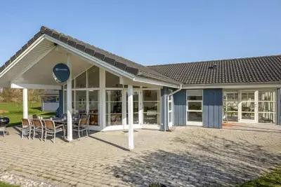 Image de \"Bara\" - 600m from the sea by Interhome