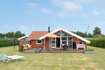 Image de \"Dyrken\" - 200m from the sea by Interhome