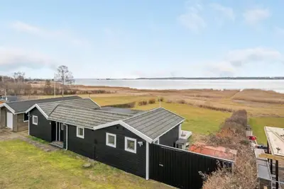 Image de \"Caren\" - 125m to the inlet by Interhome
