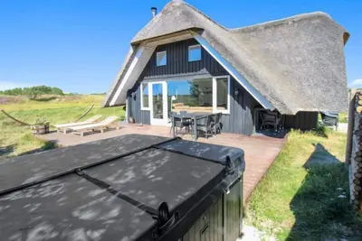 Image de \"Edvi\" - 1. 6km from the sea by Interhome