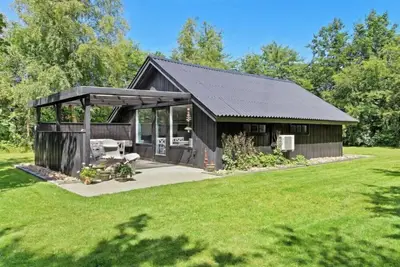Image de \"Nissine\" - 50km from the sea by Interhome