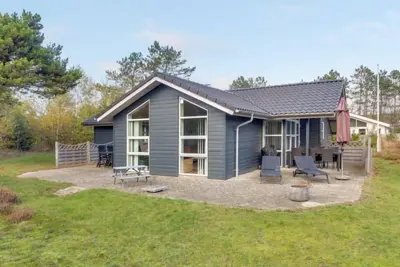 Image de \"Nauka\" - 2. 3km from the sea by Interhome
