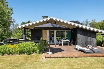 Image de \"Hasti\" - 700m from the sea by Interhome