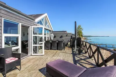 Image de \"Grim\" - 5m from the sea by Interhome