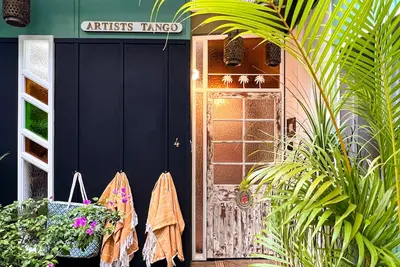 Image de The Artists' Tango in the Heart of Port Douglas