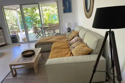 Image de Magnifique T3 avec jardin 5 mn à pieds du lagon, des commerces et du marché