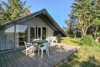 Image de \"Ernst\" - 700m from the sea by Interhome