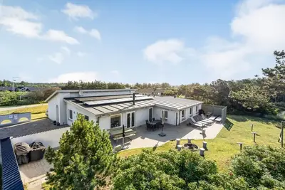 Image de \"Lenni\" - 700m from the sea by Interhome