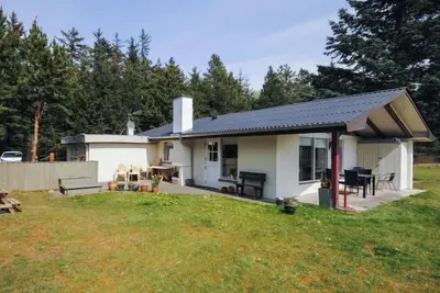 Image de \"Oberon\" - 3km from the sea by Interhome