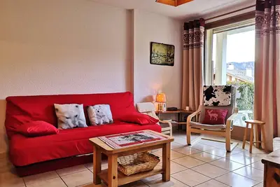 Image de Appartement cosy avec terrasse - 6 pers, proche pistes et commerces, parking inclus