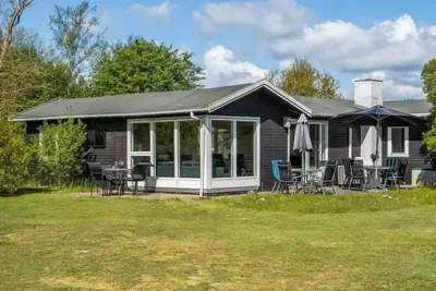 Image de \"Frellaf\" - 250m from the sea by Interhome