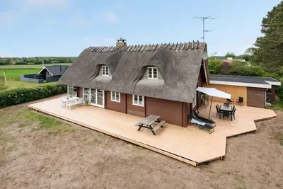 Image de \"Ginnie\" - 300m from the sea by Interhome