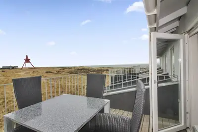 Image de \"Meglena\" - 50m from the sea by Interhome