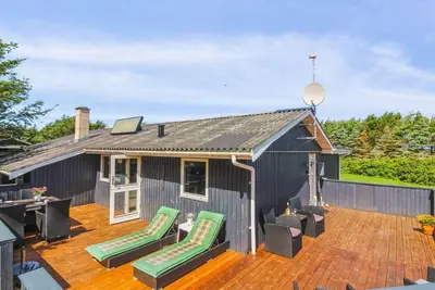 Image de \"Wisti\" - 600m from the sea by Interhome