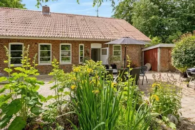 Image de \"Jonni\" - 15km from the sea by Interhome