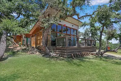Image de Windmill Ranch- Aqua Casita #1 I Hot tub, pond