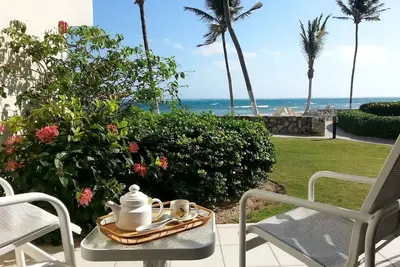 Image de Beach Living at Villas Pappagallo Beachfront 22